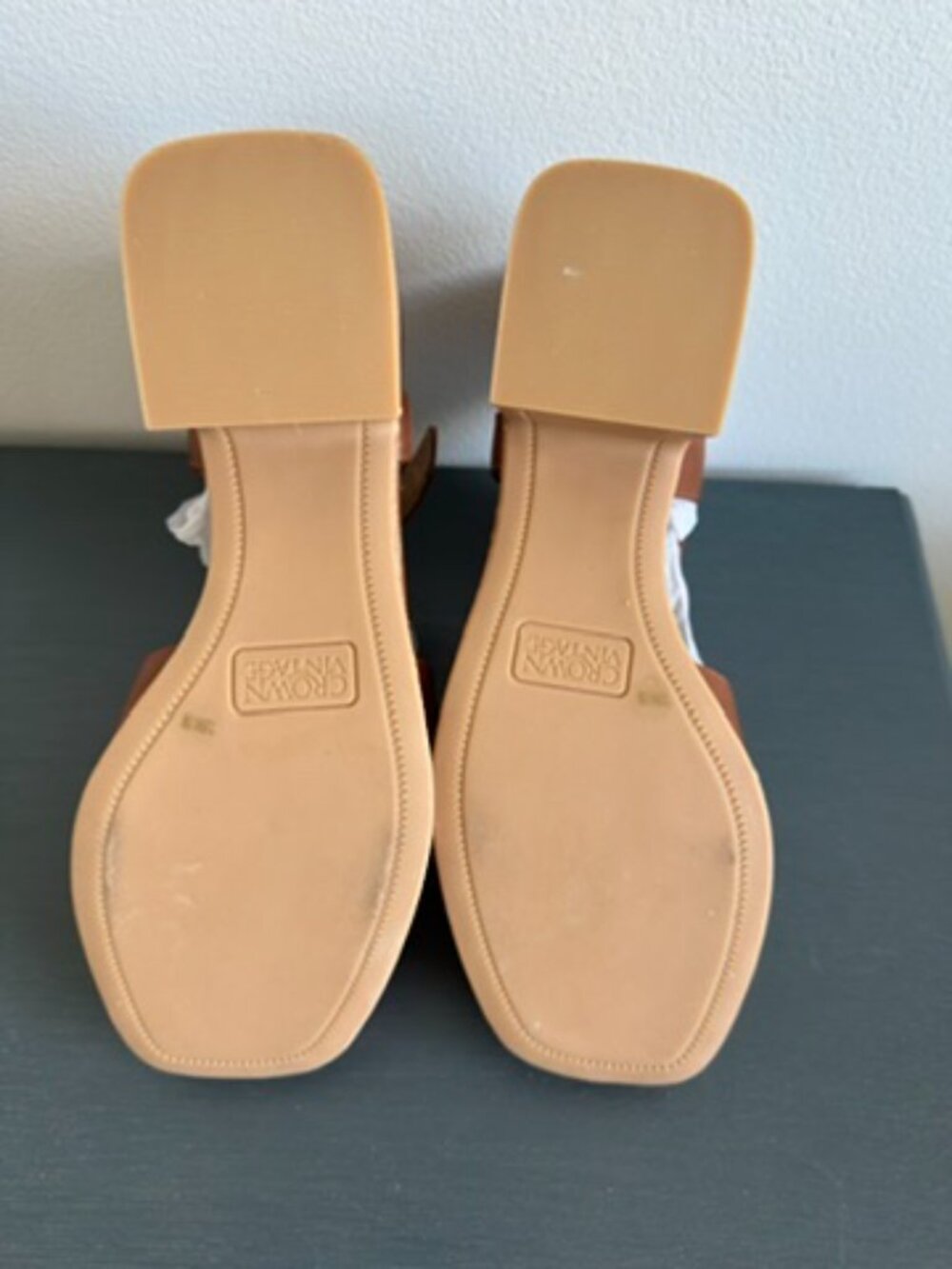 Dilia Sandal - Picture 3 of 5